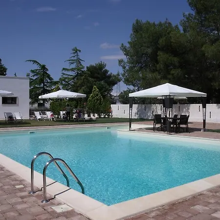 Farm stay La Ferula Bed&pool *